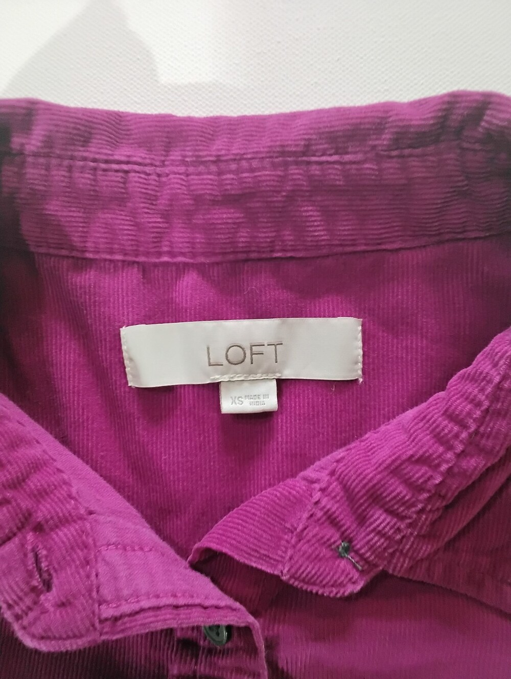 Loft Corduroy Button Down Shirt Womens XS Pink Barbiecore Preppy Retro Style - Picture 8 of 8